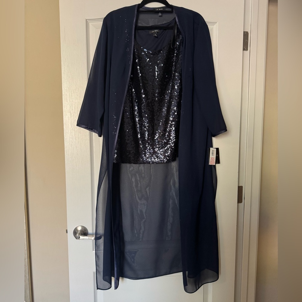 NWT Le Bos | 3 - piece sequin pant, top, duster set